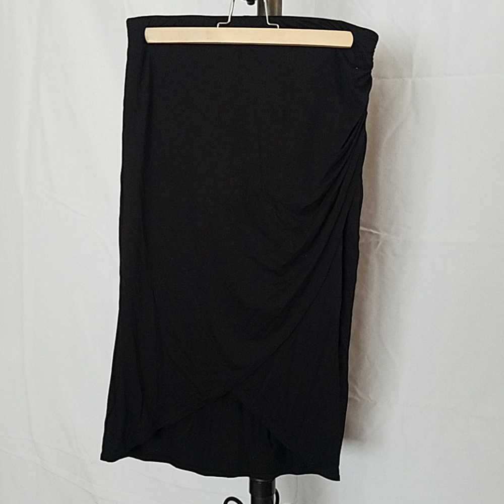 Every Boss Babe's Staple Skirt